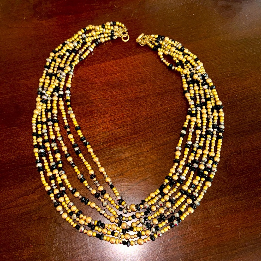 White House Black Market statement necklace